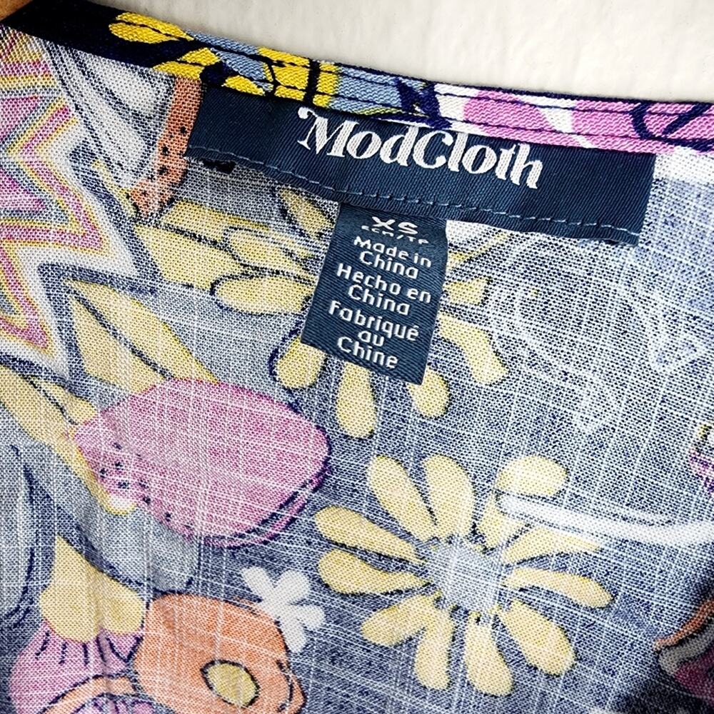 ModCloth Best Is Yet To Come Graphic Print V-Neck Wrap Top Navy Blue XS NWT - Picture 8 of 10